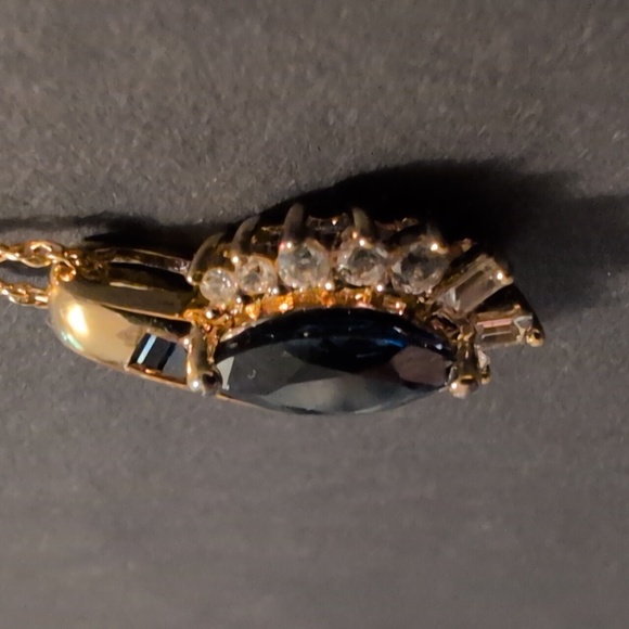 Sapphire Pendant Necklace - Picture 15 of 15